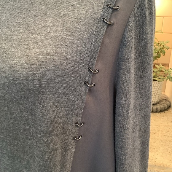 St. John Charcoal Wool & Silk Sweater Top Size LG Tunic Asymmetrical - Picture 3 of 12
